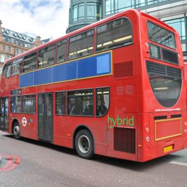 Este autobús tiene el combustible más asqueroso