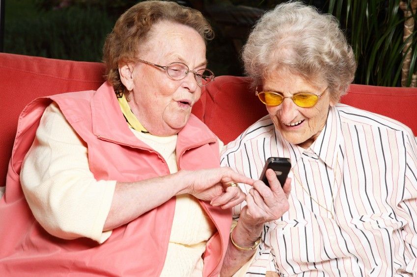 Facebook, la Red Social de los Abuelitos