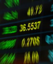 ¡Cuidado! El Dinero Digital Hace que Gastes más