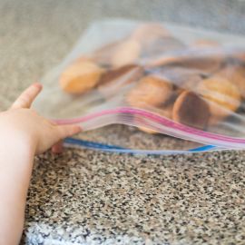Este Contenedor te da Galletas sólo si las Mereces