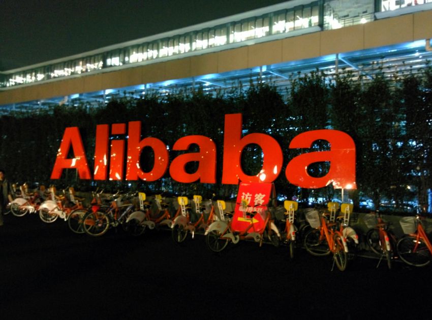 Dime Con Quién se Junta Alibaba y Te Diré Qué Quiere