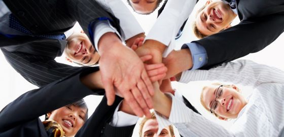 ¿Puede una Red Social Potenciar el Trabajo en Equipo?