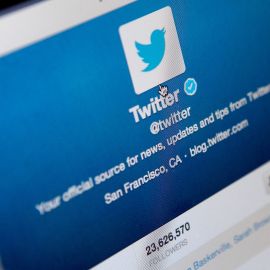 Twitter En Busca del CEO Azul
