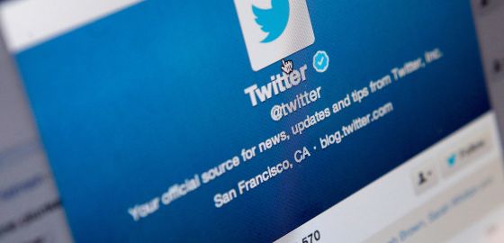 Twitter En Busca del CEO Azul