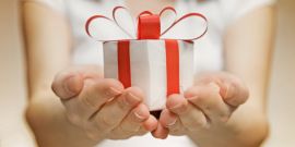 Caridad, Regalos Y Marketing