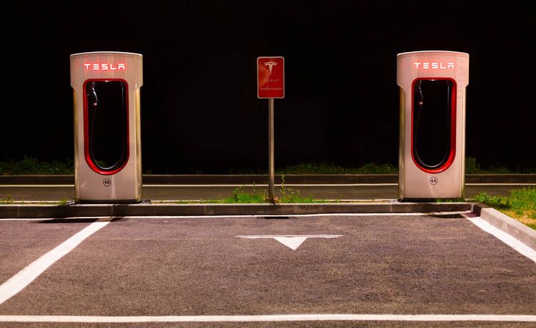 Tesla Quiere Comprar SolarCity