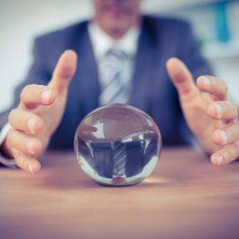 Predicciones, Tecnología Y Riesgos